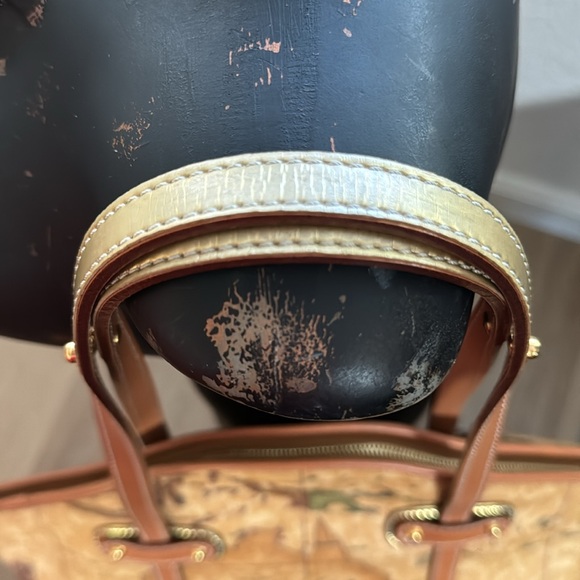 Alviero Martini Tan Map Print Women's Bag - Picture 8 of 11